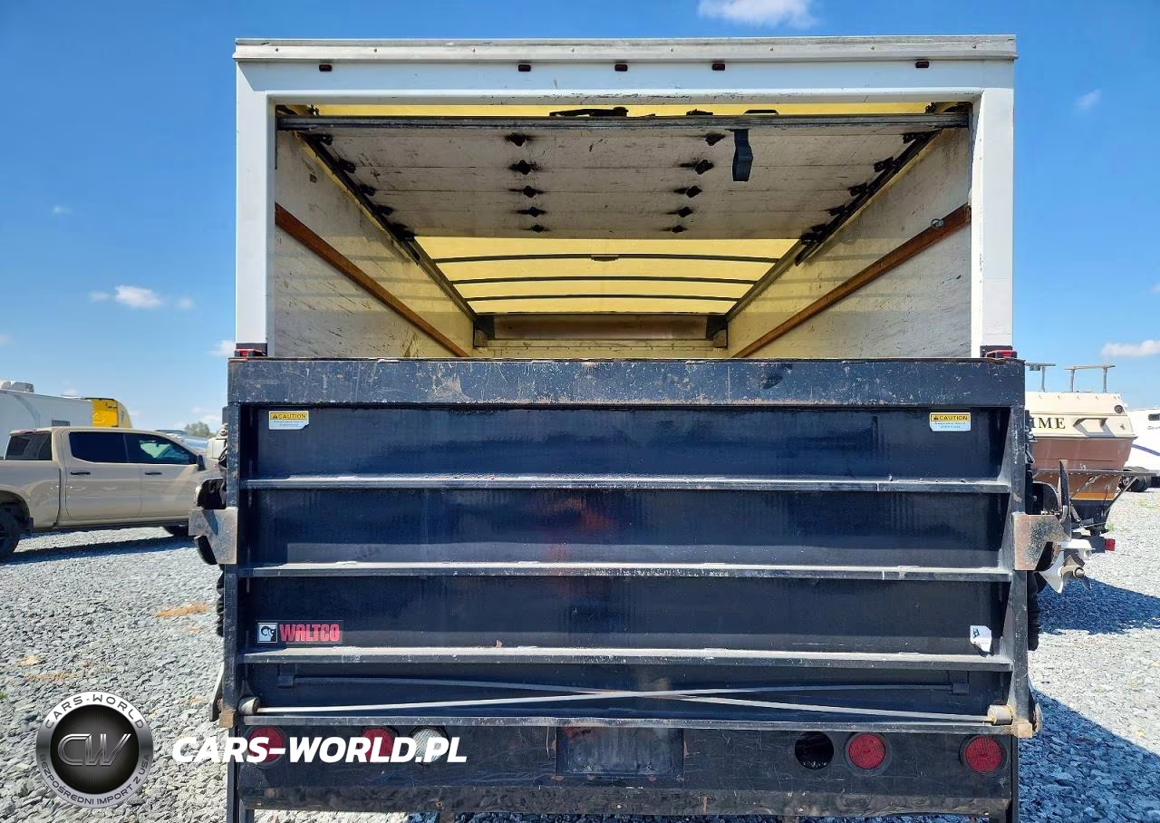 2017 Ford E350 Box Truck VIN:1FDWE3FSXHDC43630 - 11