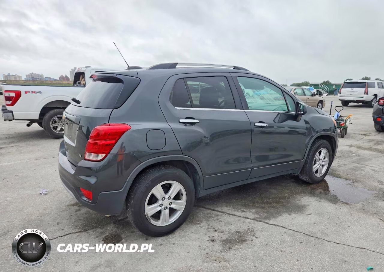 2017 Chevrolet Trax 1Lt VIN:3GNCJLSB6HL140120 - 3