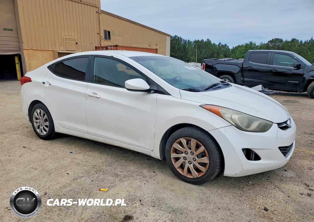 2011 Hyundai Elantra Gls VIN:5NPDH4AE5BH023842 - 4