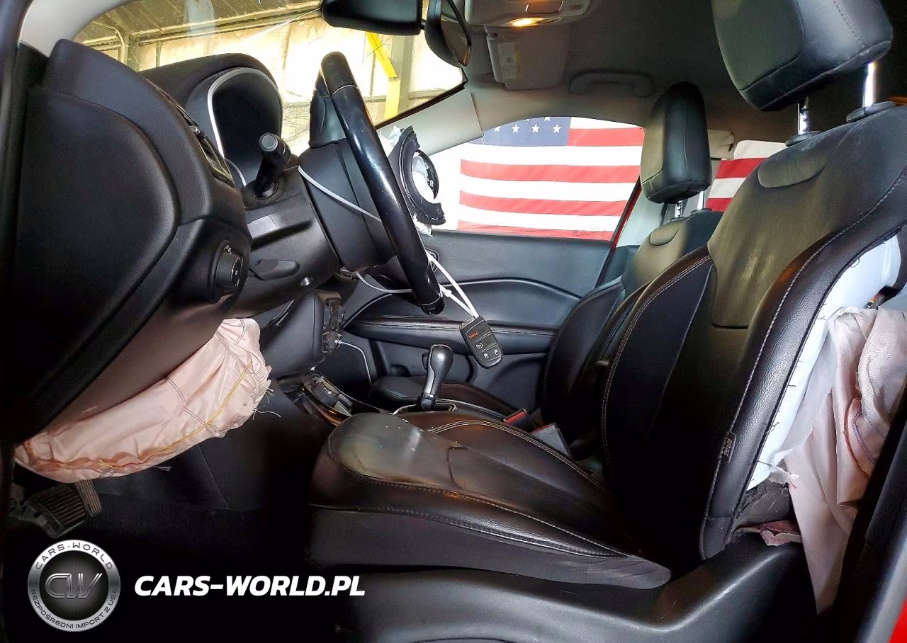 2019 Jeep Compass Limited VIN:3C4NJDCB3KT843008 - 7