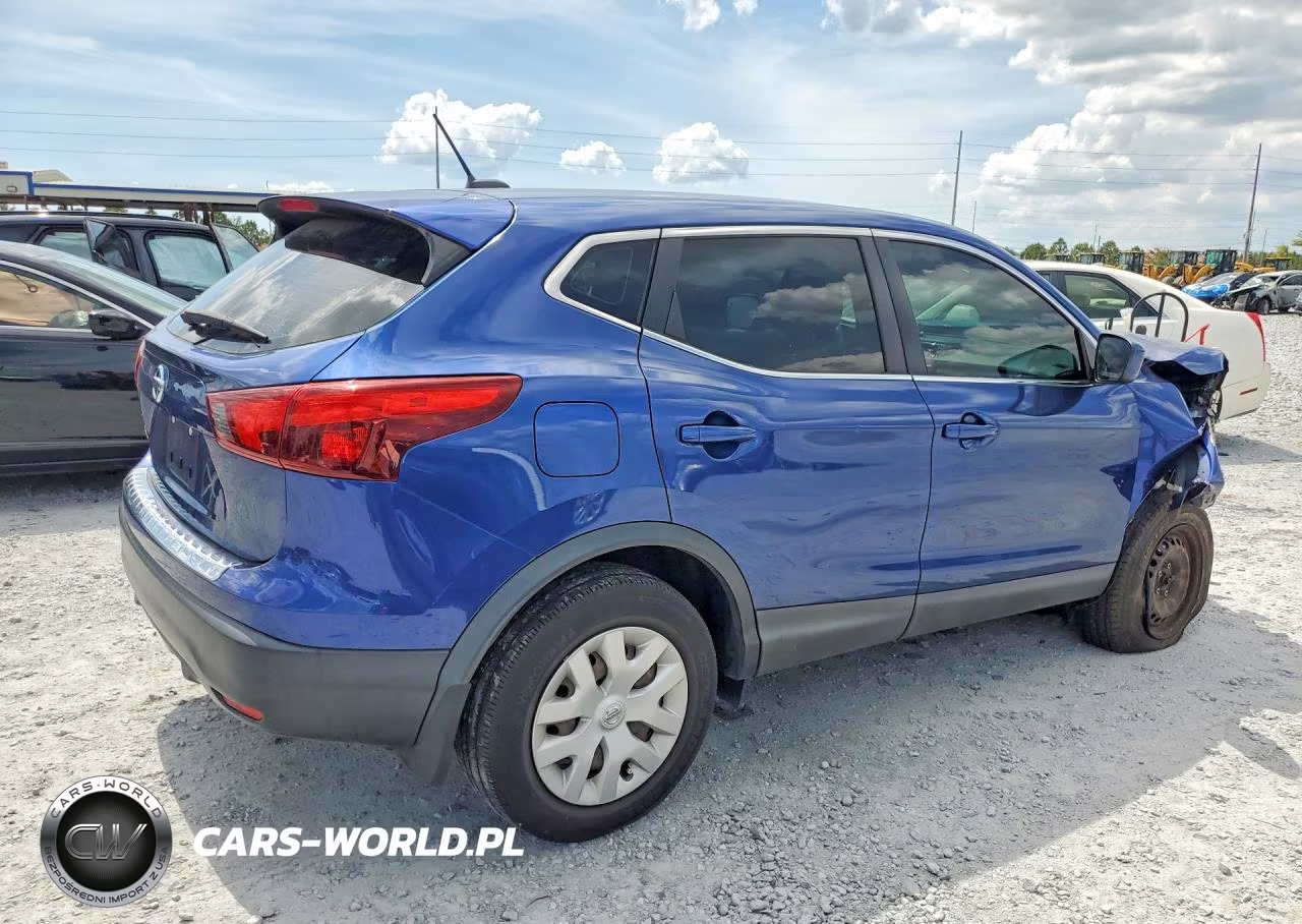 2019 Nissan Rogue Sport S VIN:JN1BJ1CPXKW244424 - 3