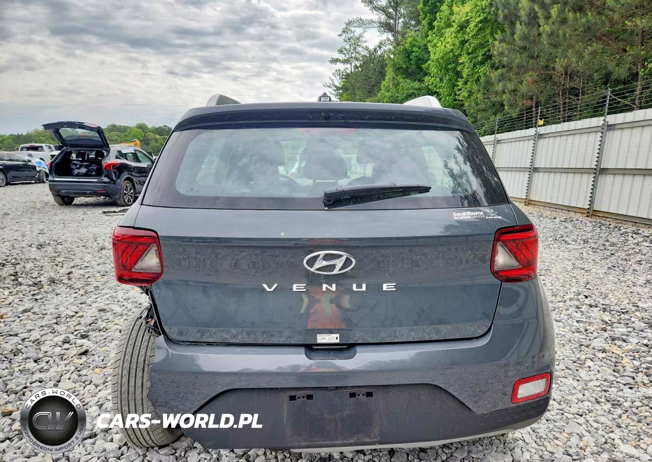 2026 Hyundai Venue Sel VIN:KMHRC8A38TU427697 - 6