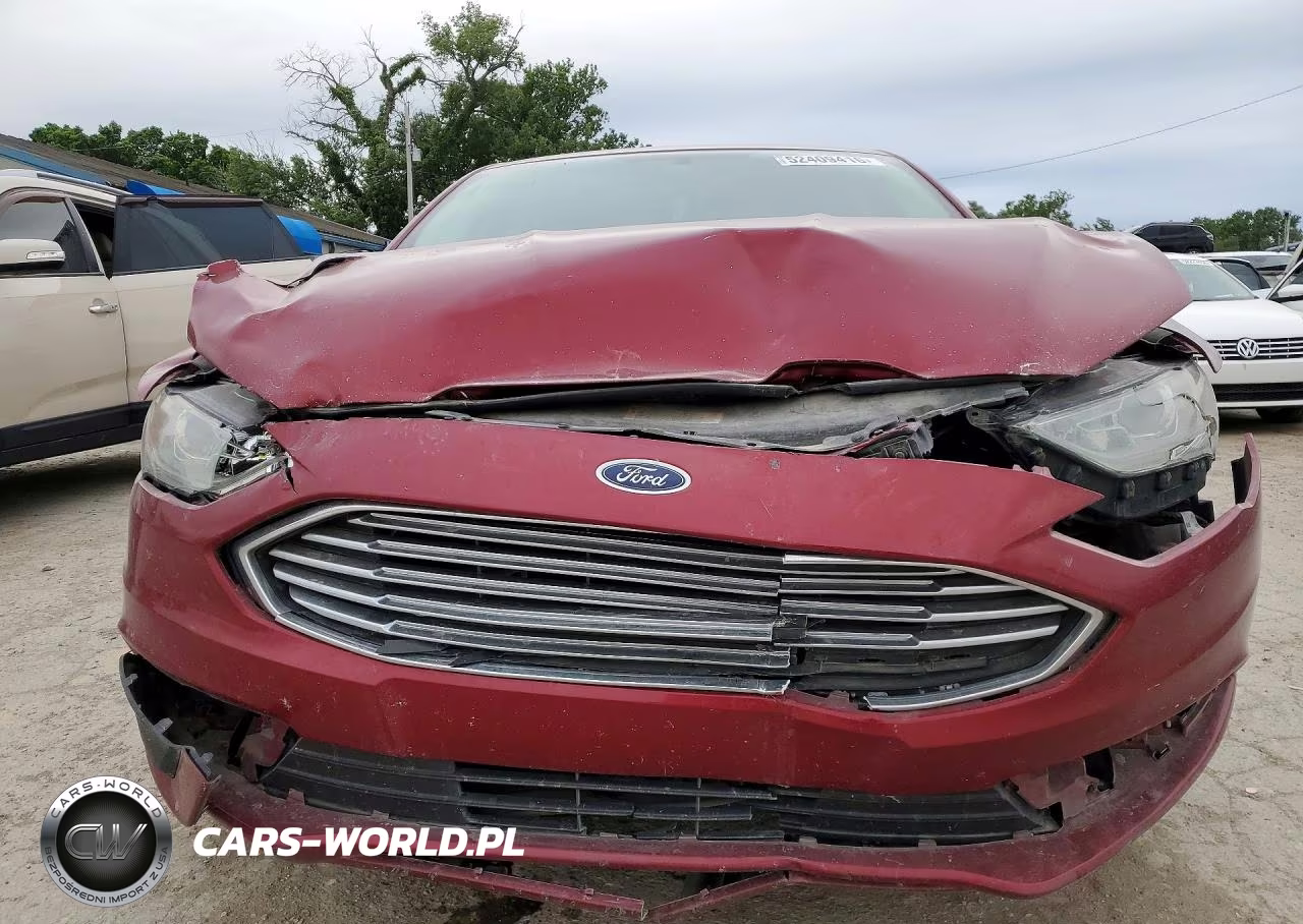 2017 Ford Fusion Se VIN:3FA6P0H73HR200749 - 5