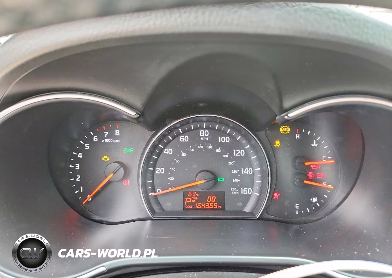 2015 Kia Sorento Lx VIN:5XYKT3A60FG632651 - 9