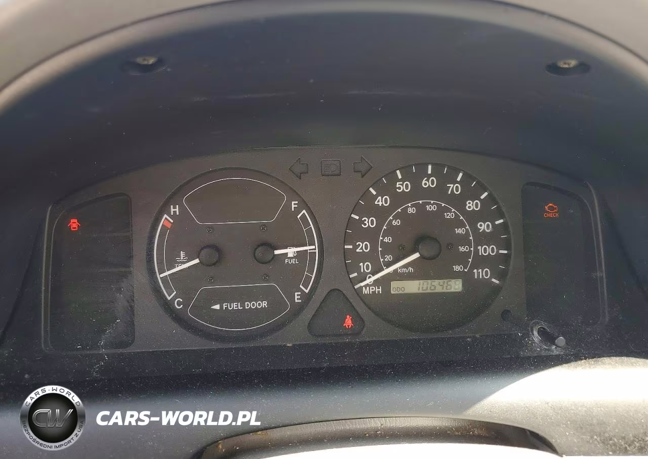 2002 Toyota Corolla Ce VIN:2T1BR12E02C558985 - 9