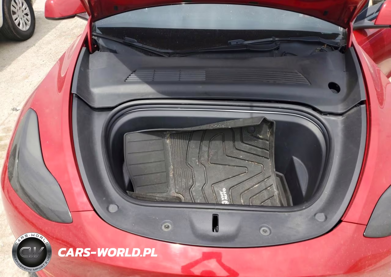2021 Tesla Model Y VIN:5YJYGDEF9MF139568 - 11