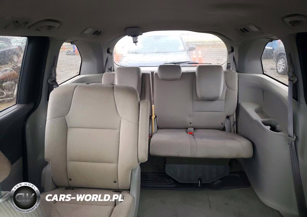 2016 Honda Odyssey Lx VIN:5FNRL5H28GB167123 - 10