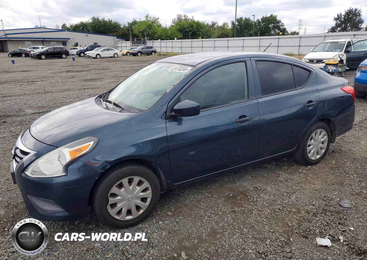 2016 Nissan Versa 1.6 S
