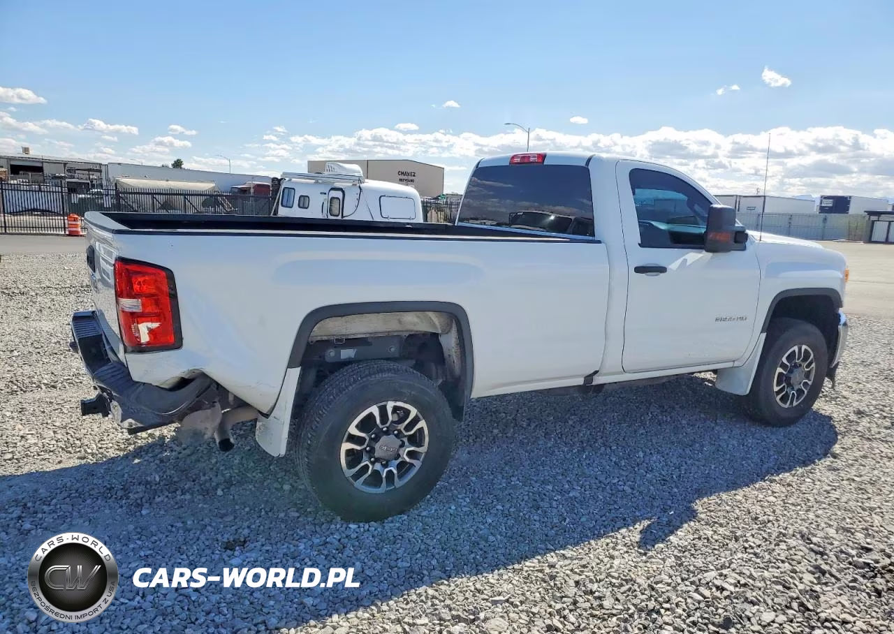 2018 GMC Sierra C2500 Heavy Duty VIN:1GT01REG0JZ229167 - 4