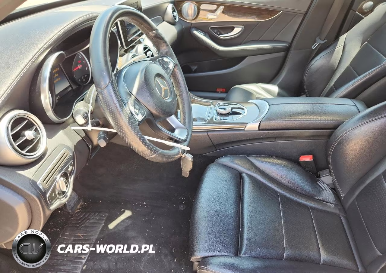 2017 Mercedes-Benz C 300 4Matic VIN:55SWF4KB0HU196290 - 7