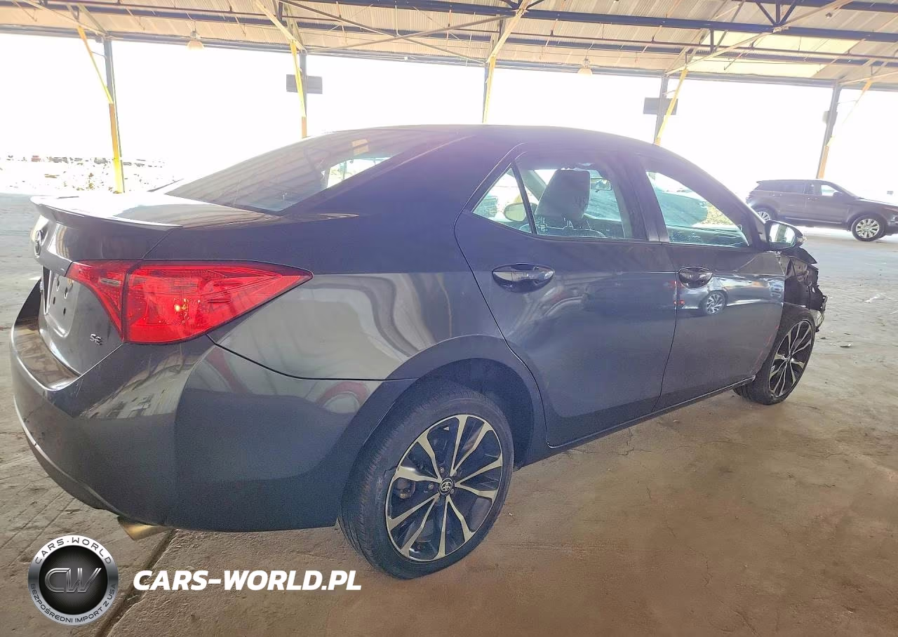 2017 Toyota Corolla Se VIN:5YFBURHE1HP690828 - 3