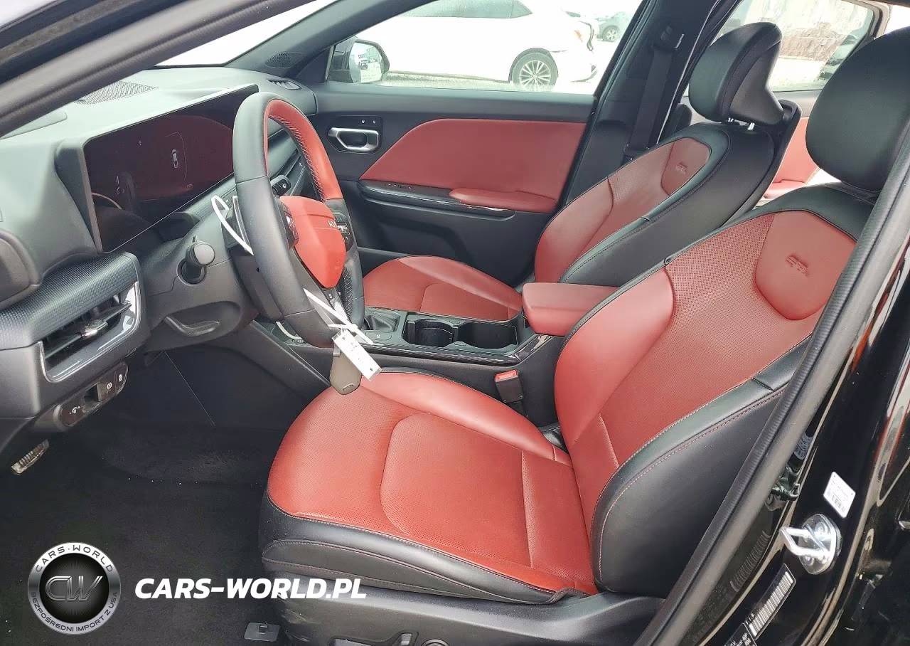 2025 Kia K4 Gt-Line VIN:3KPFW4DE2SE067666 - 7