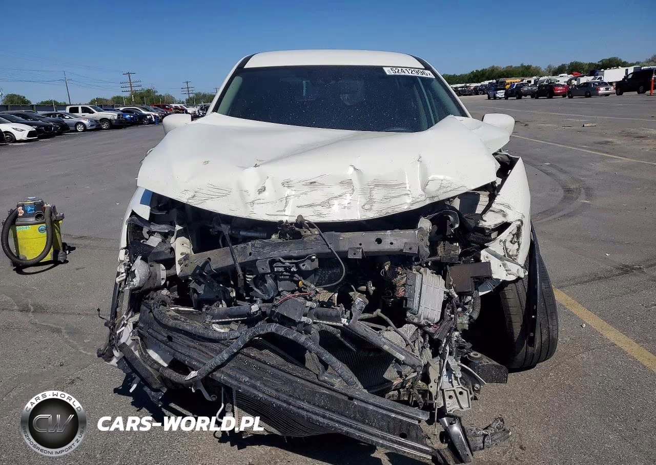 2020 Nissan Rogue S VIN:5N1AT2MV5LC811174 - 5