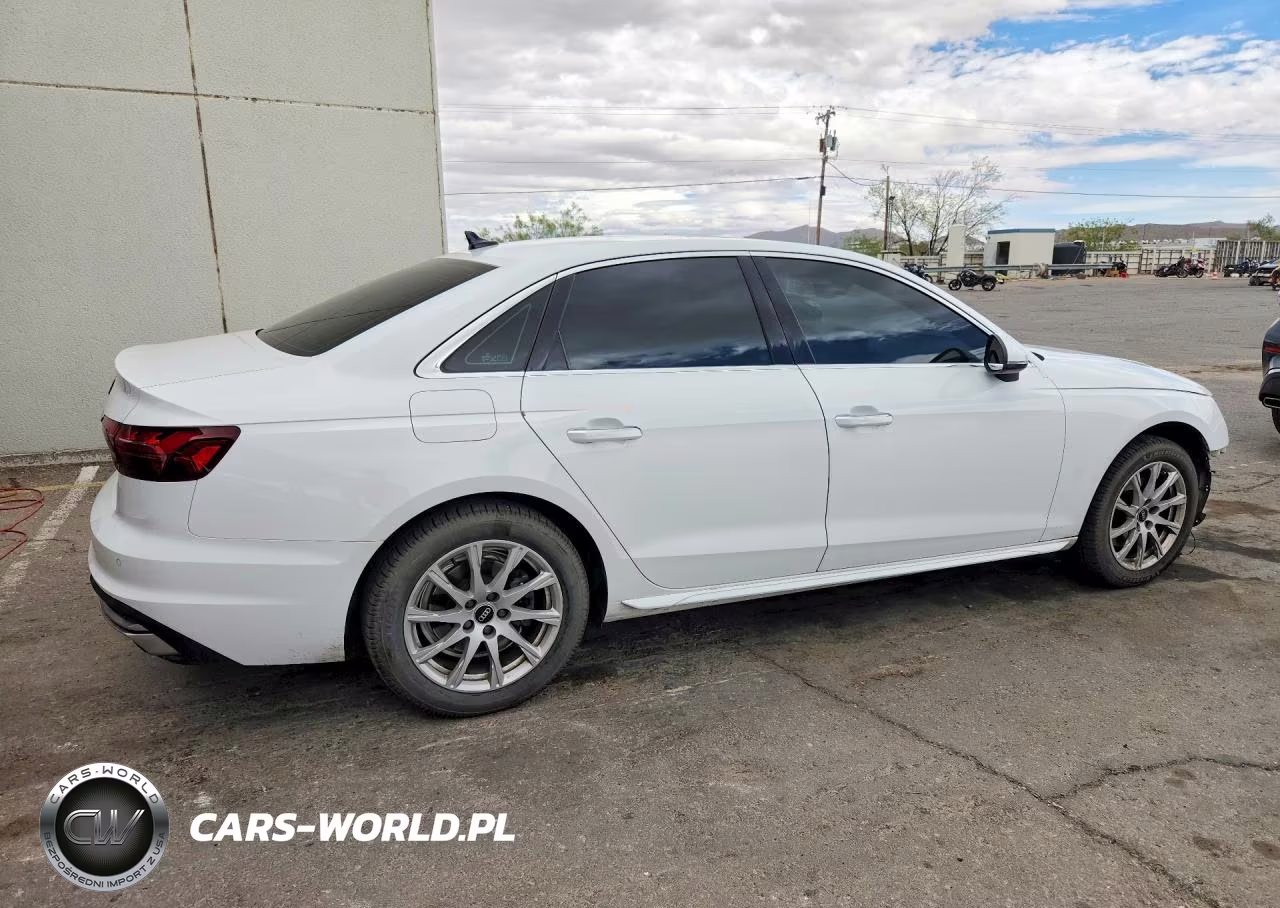 2022 Audi A4 Premium 40 VIN:WAUABAF43NN000693 - 3