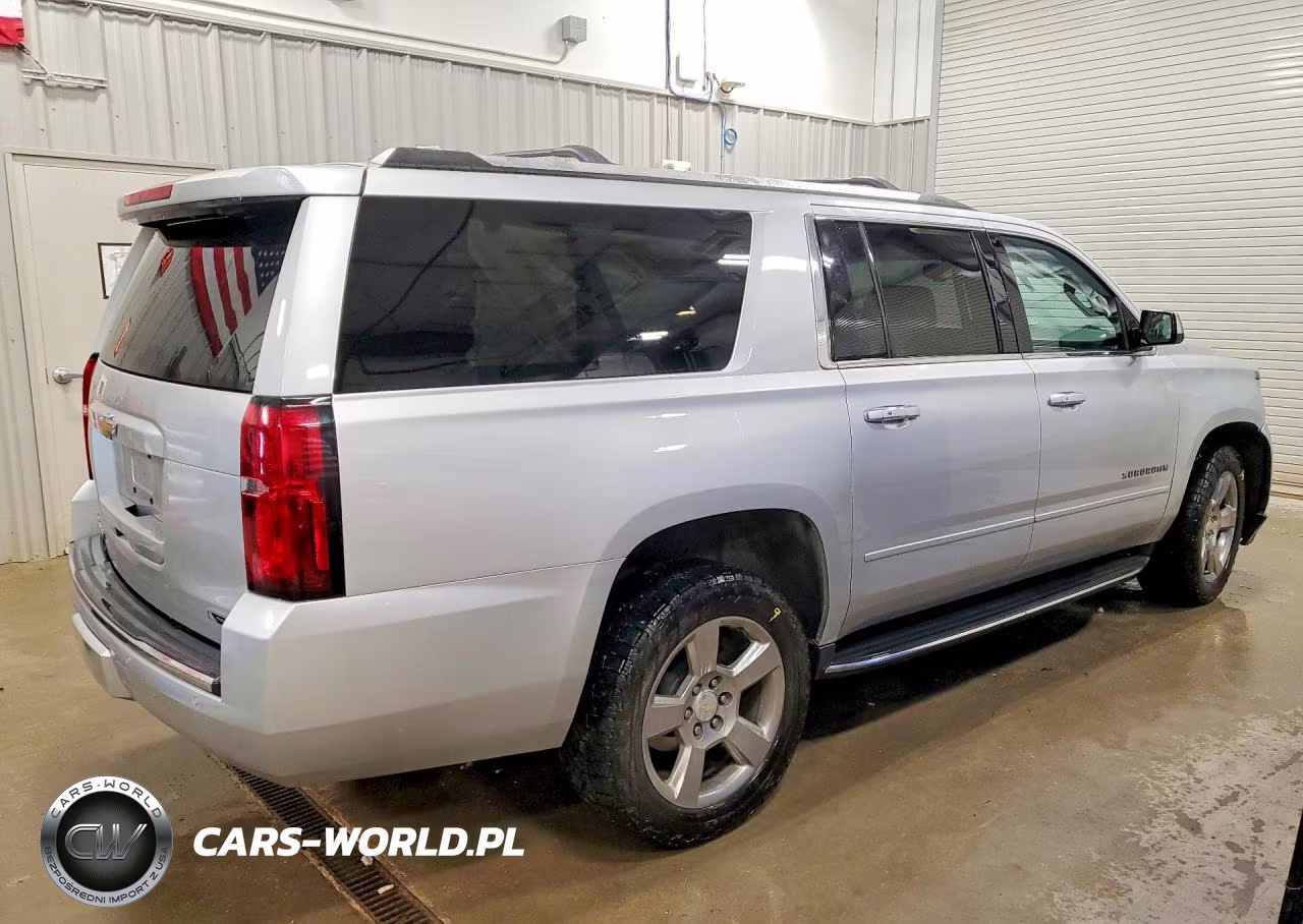 2018 Chevrolet Suburban K1500 Premier VIN:1GNSKJKC0JR244171 - 3