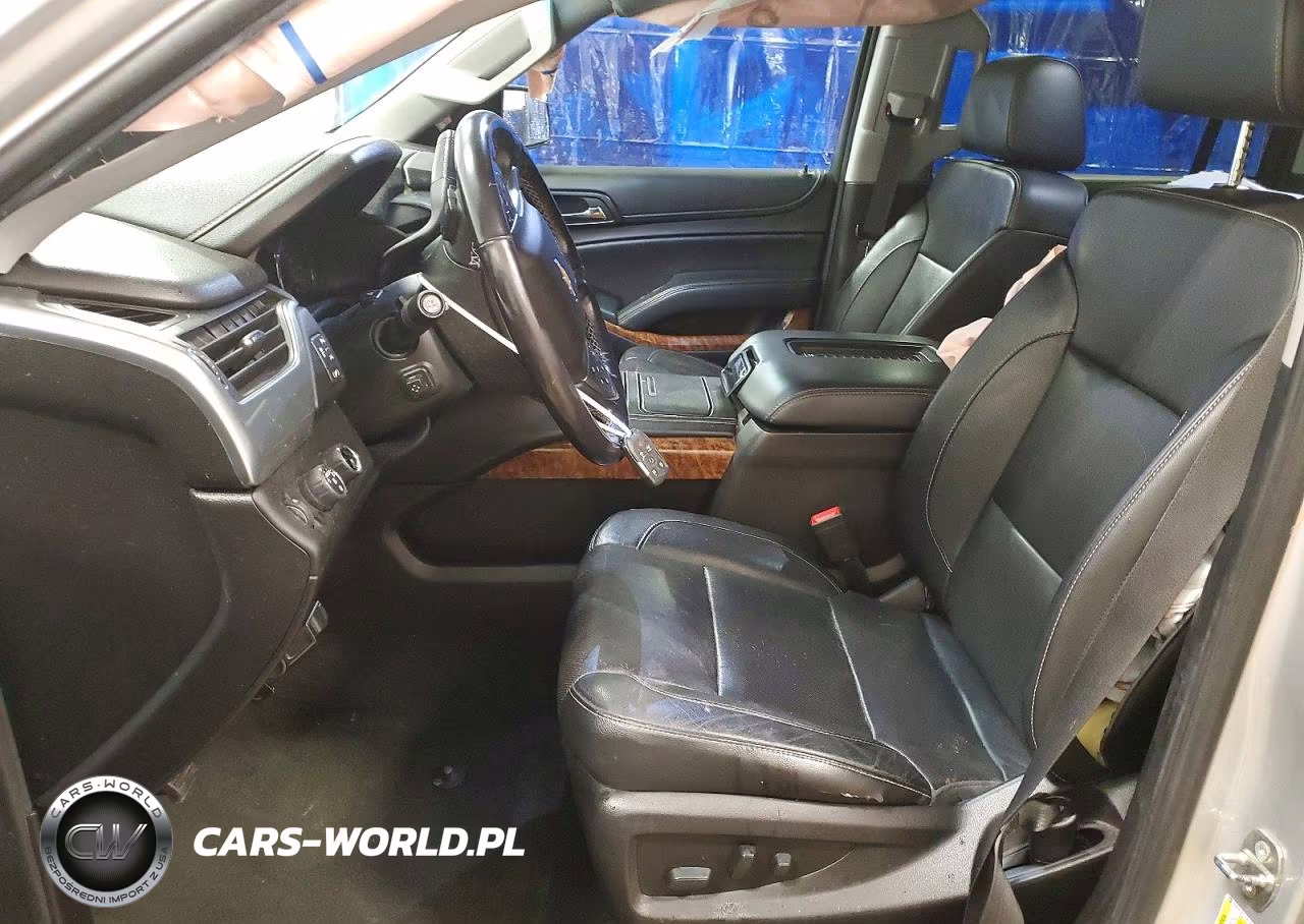 2018 Chevrolet Suburban K1500 Premier VIN:1GNSKJKC0JR244171 - 7