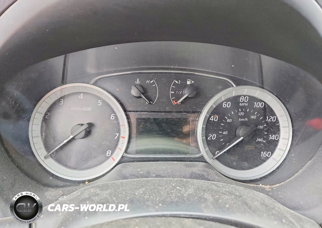 2015 Nissan Sentra Sr VIN:3N1AB7AP7FY346938 - 9