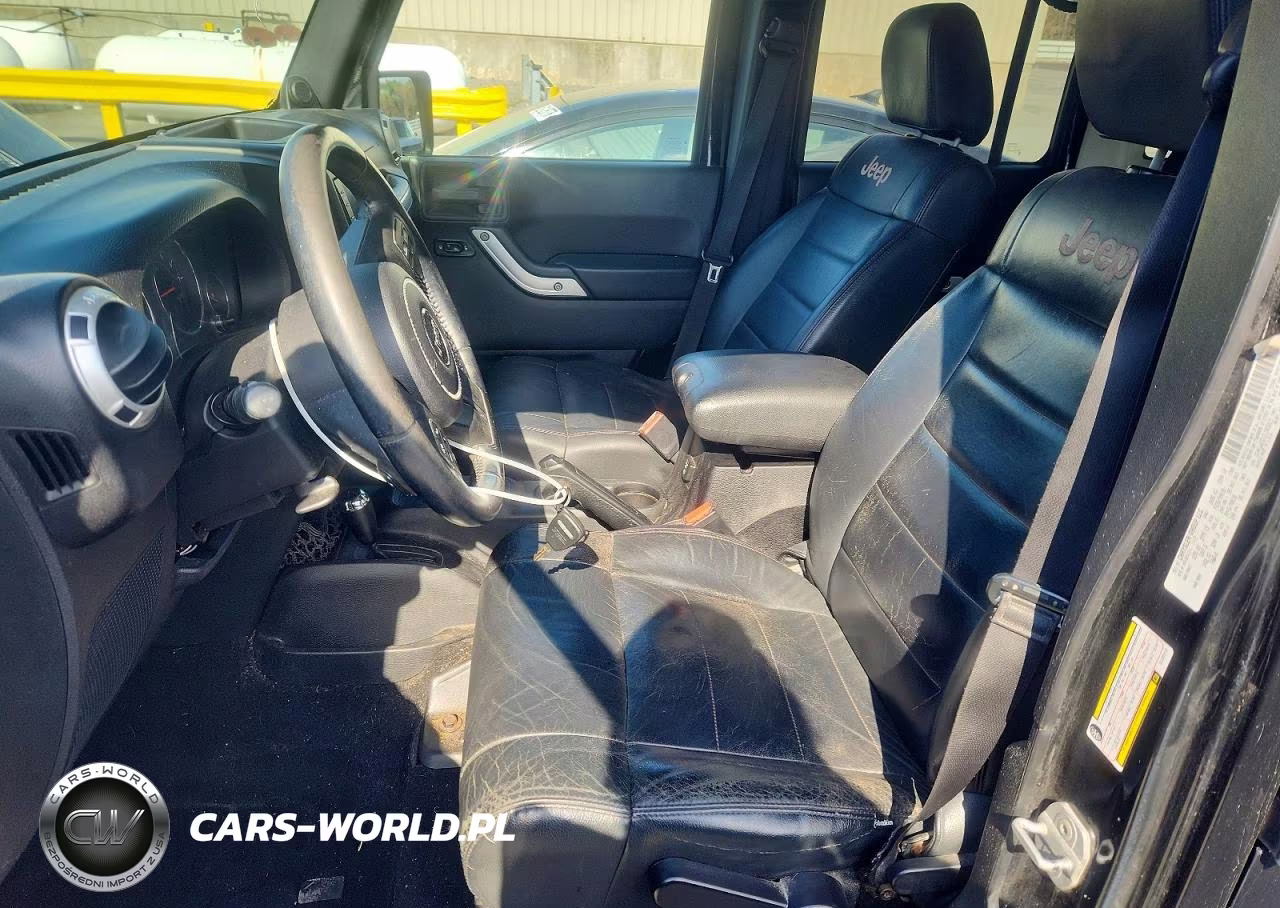 2012 Jeep Wrangler Unlimited Sahara VIN:1C4HJWEG1CL202213 - 7