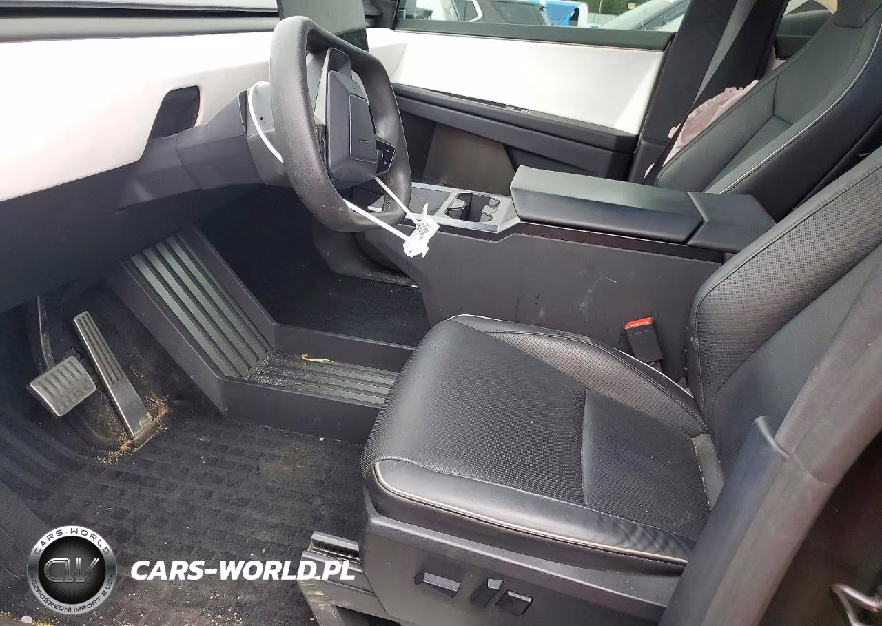 2024 Tesla Cybertruck VIN:7G2CEHED6RA001803 - 7