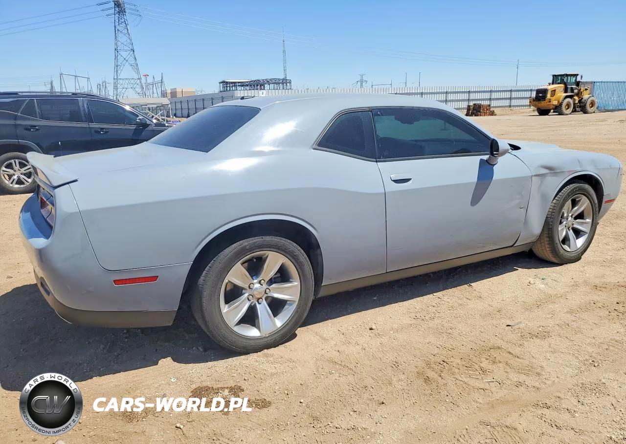 2021 Dodge Challenger Sxt VIN:2C3CDZAG4MH576763 - 3