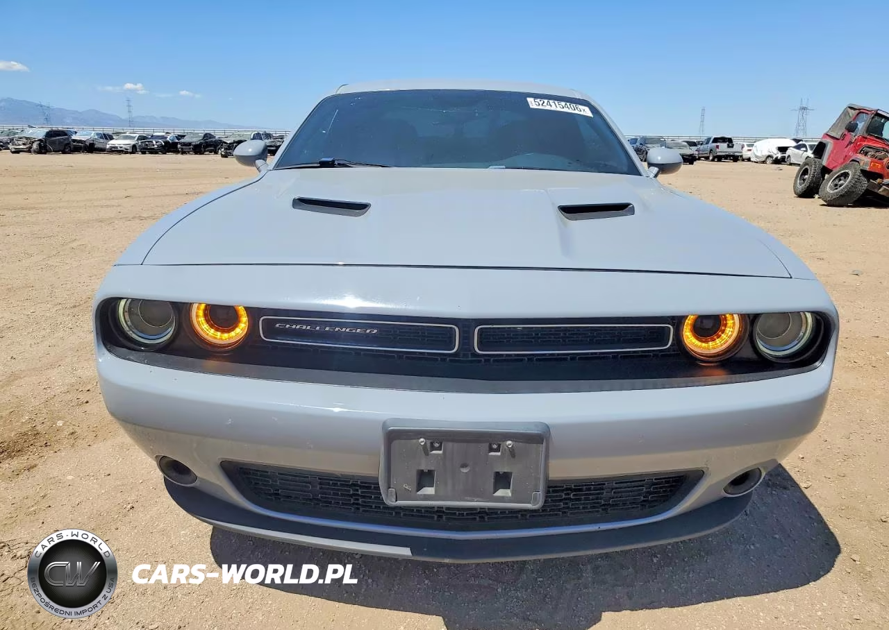 2021 Dodge Challenger Sxt VIN:2C3CDZAG4MH576763 - 5