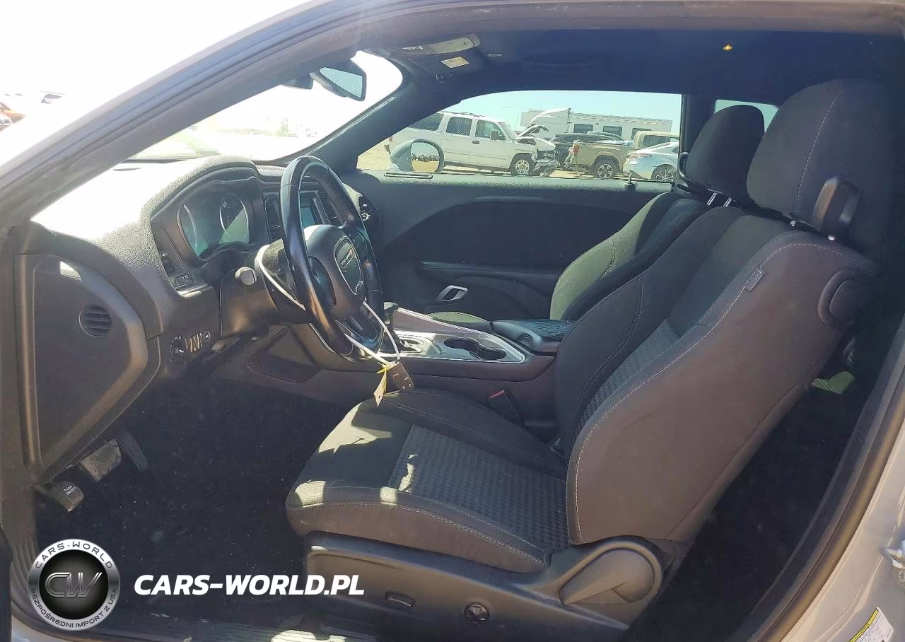 2021 Dodge Challenger Sxt VIN:2C3CDZAG4MH576763 - 7