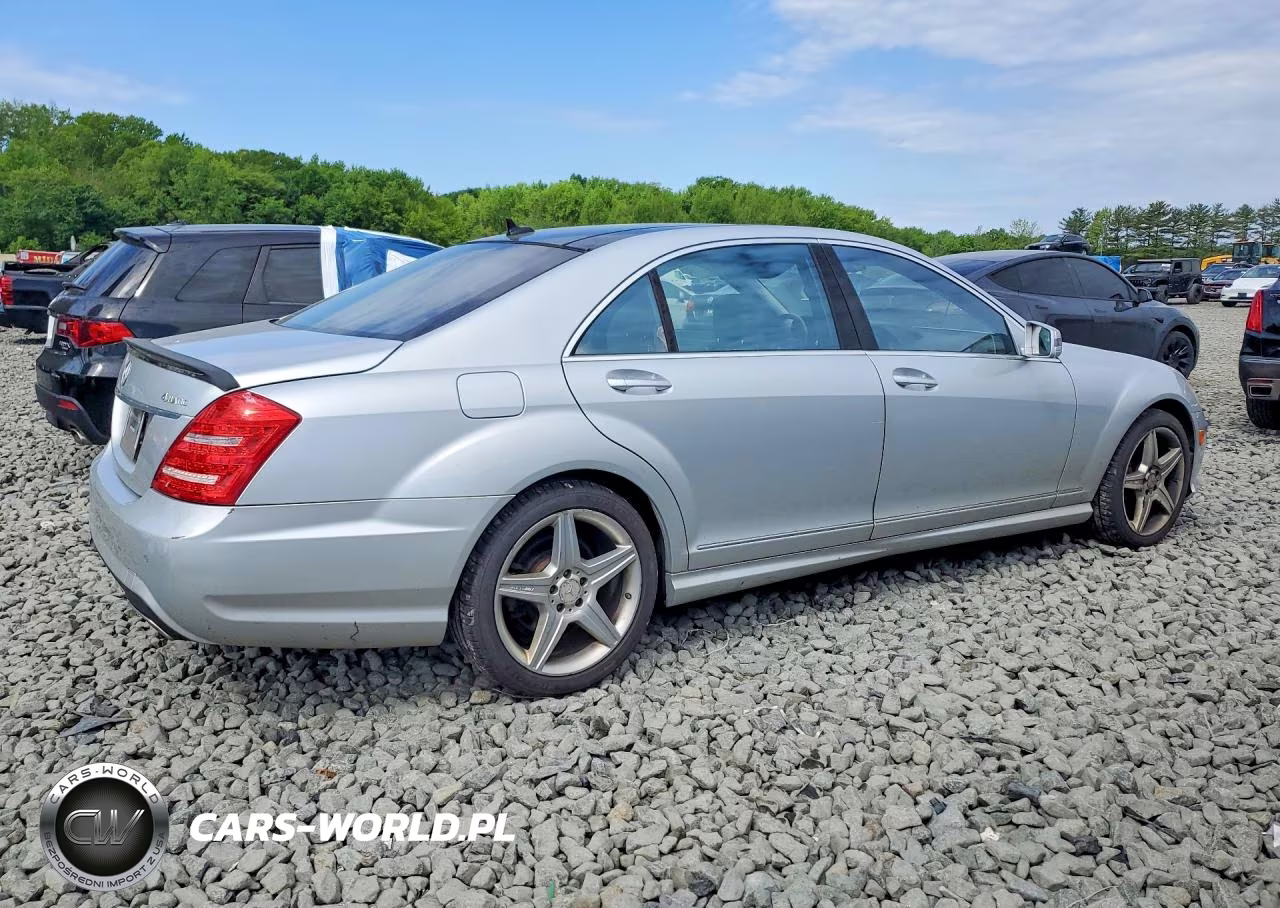 2011 Mercedes-Benz S 550 4Matic VIN:WDDNG8GB0BA361349 - 3
