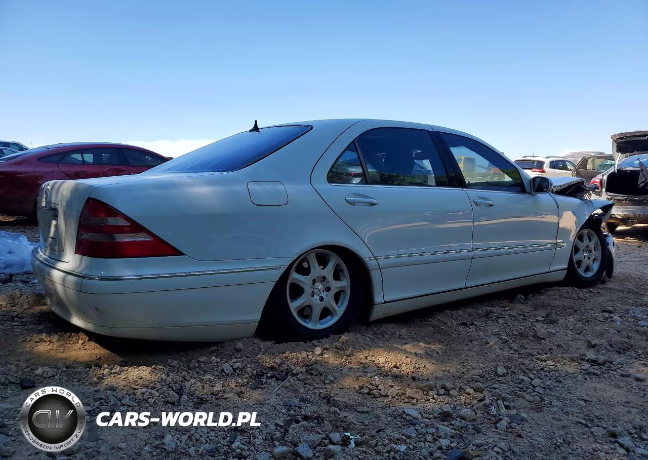 2001 Mercedes-Benz S 500 VIN:WDBNG75J21A155932 - 3