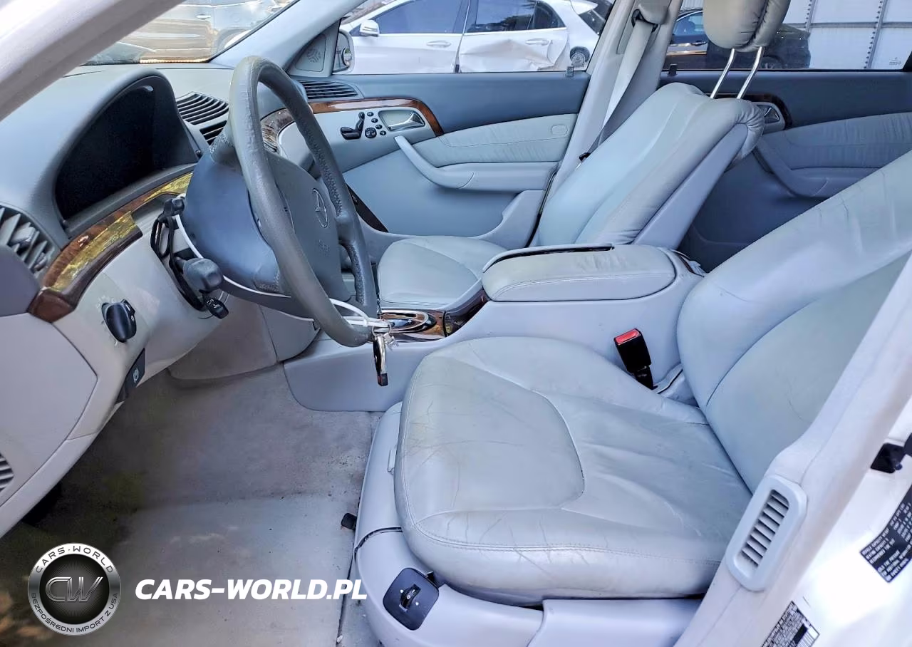 2001 Mercedes-Benz S 500 VIN:WDBNG75J21A155932 - 7