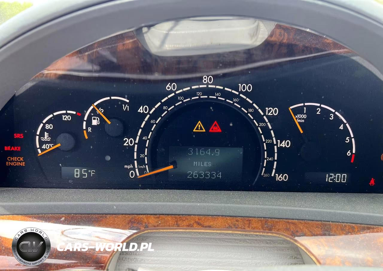 2001 Mercedes-Benz S 500 VIN:WDBNG75J21A155932 - 9