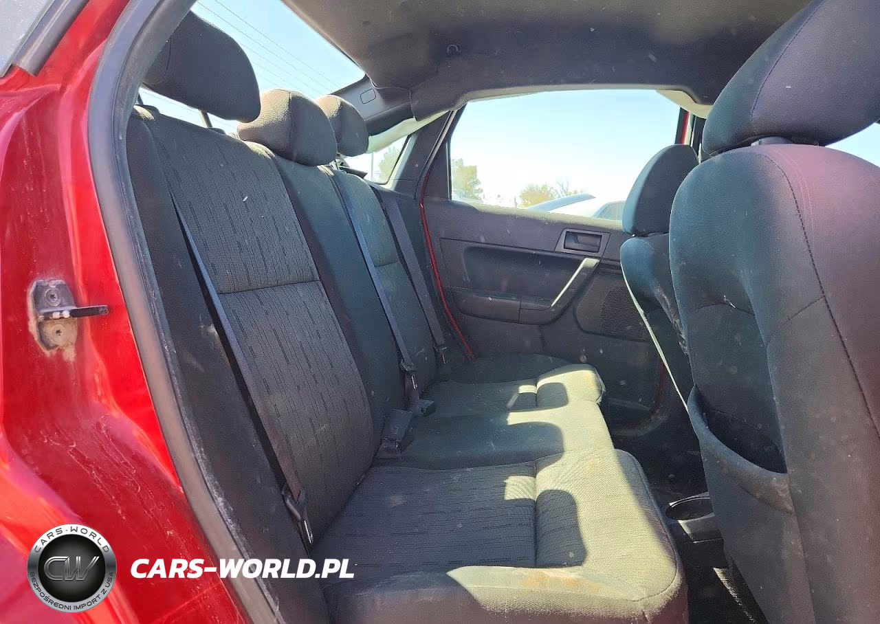2010 Ford Focus Se VIN:1FAHP3FN6AW129688 - 10