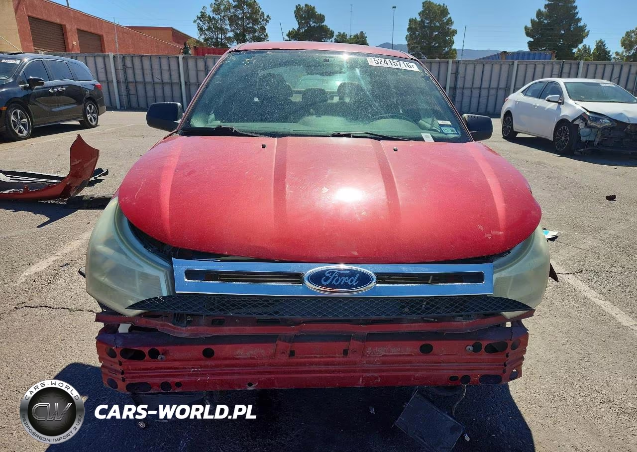 2010 Ford Focus Se VIN:1FAHP3FN6AW129688 - 5