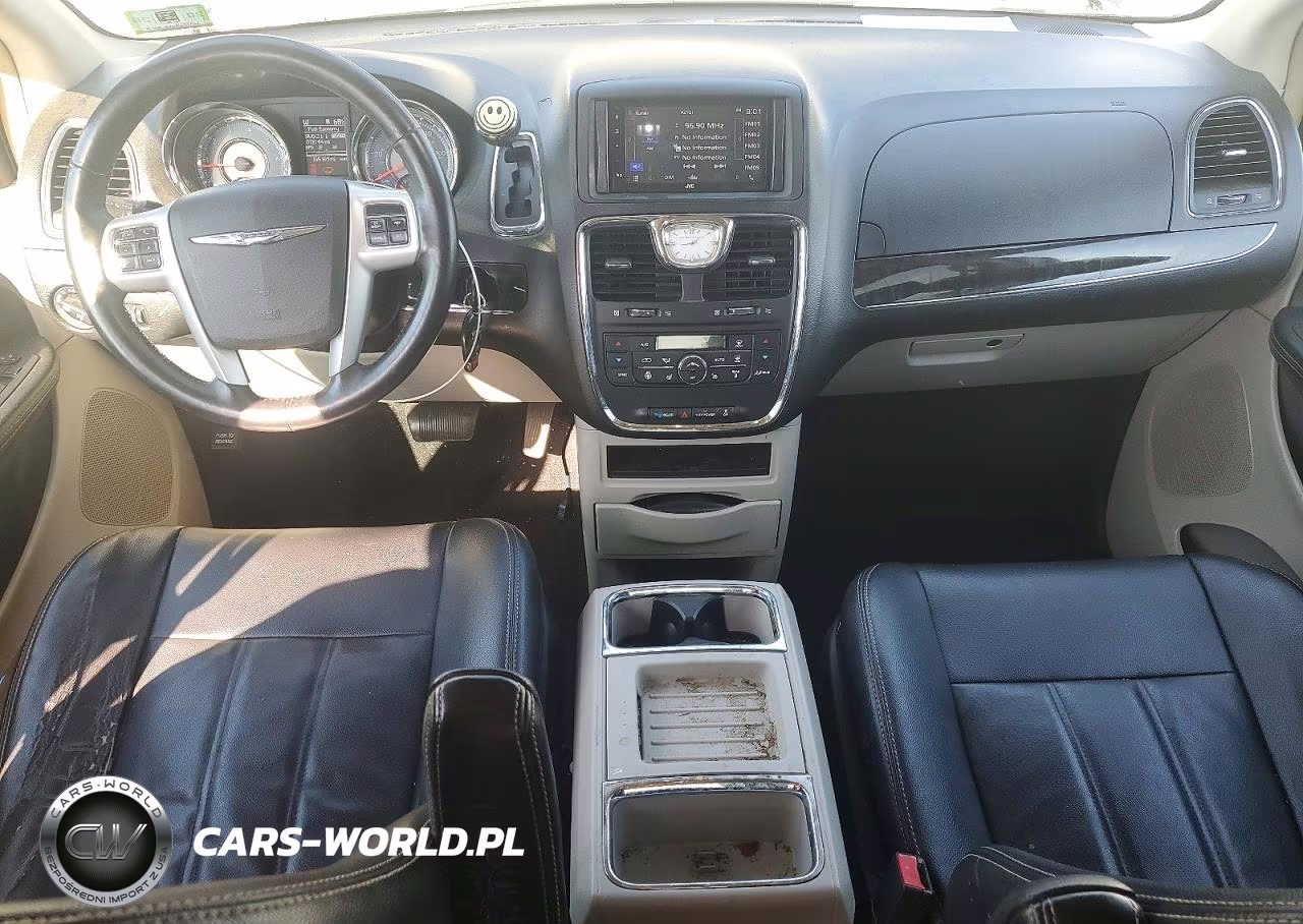2014 Chrysler Town & Country Touring VIN:2C4RC1BG8ER413473 - 8