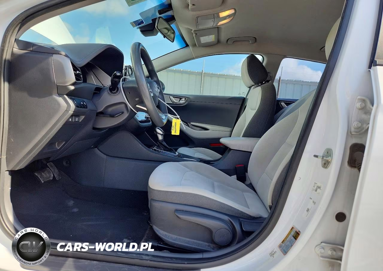 2021 Hyundai Ioniq Blue VIN:KMHC65LC6MU245409 - 7