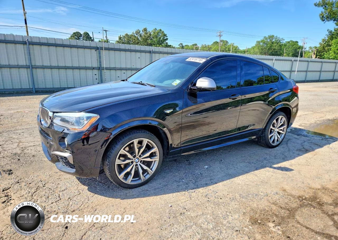 2018 BMW X4 xDrivem40I