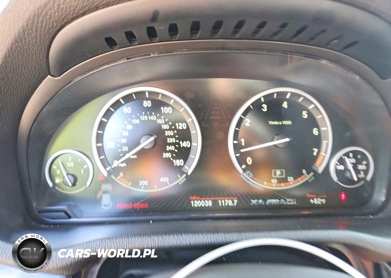 2018 BMW X4 xDrivem40I VIN:5UXXW7C52J0W63759 - 9