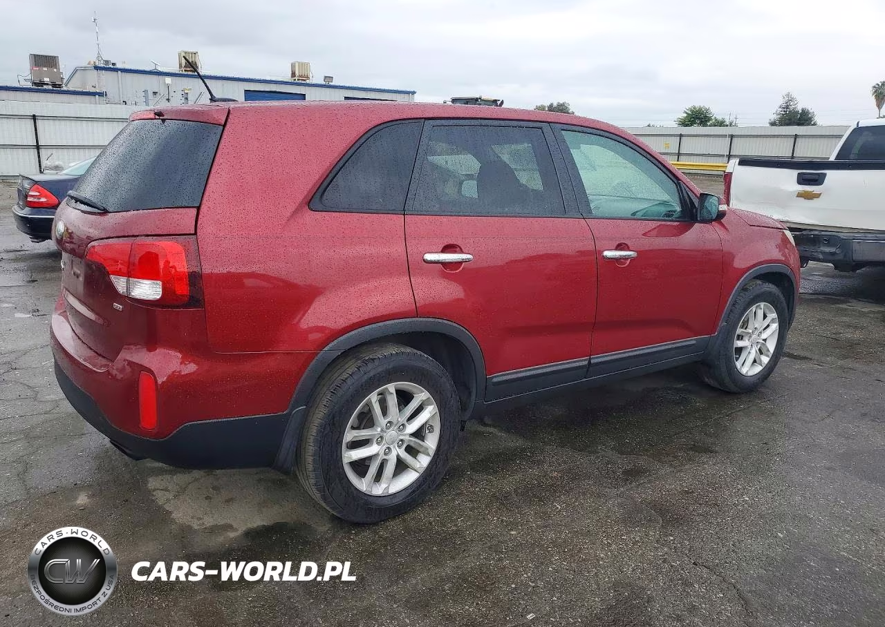 2015 Kia Sorento Lx VIN:5XYKT3A67FG596196 - 3