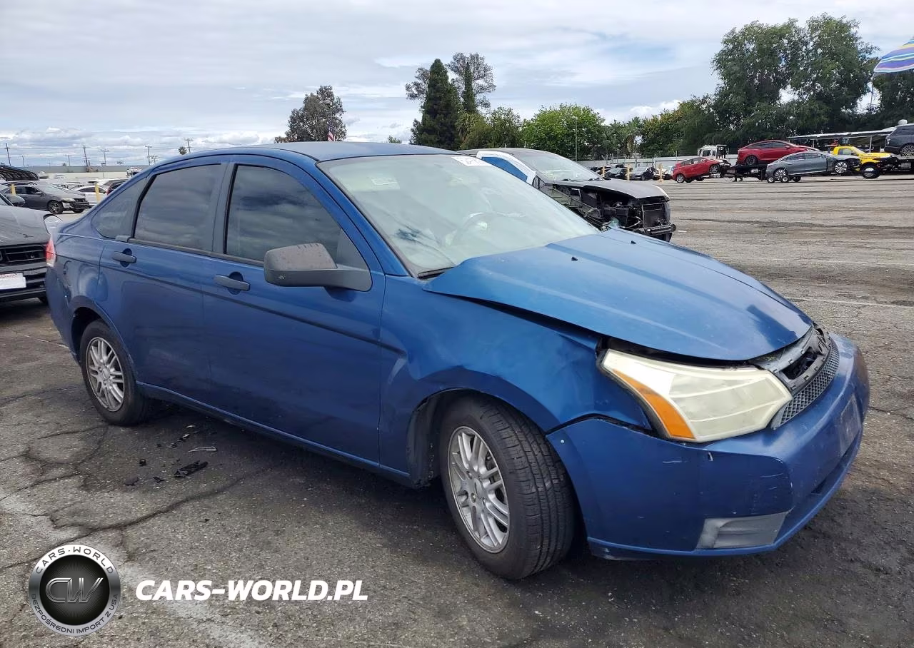 2009 Ford Focus Se VIN:1FAHP35N69W129204 - 4