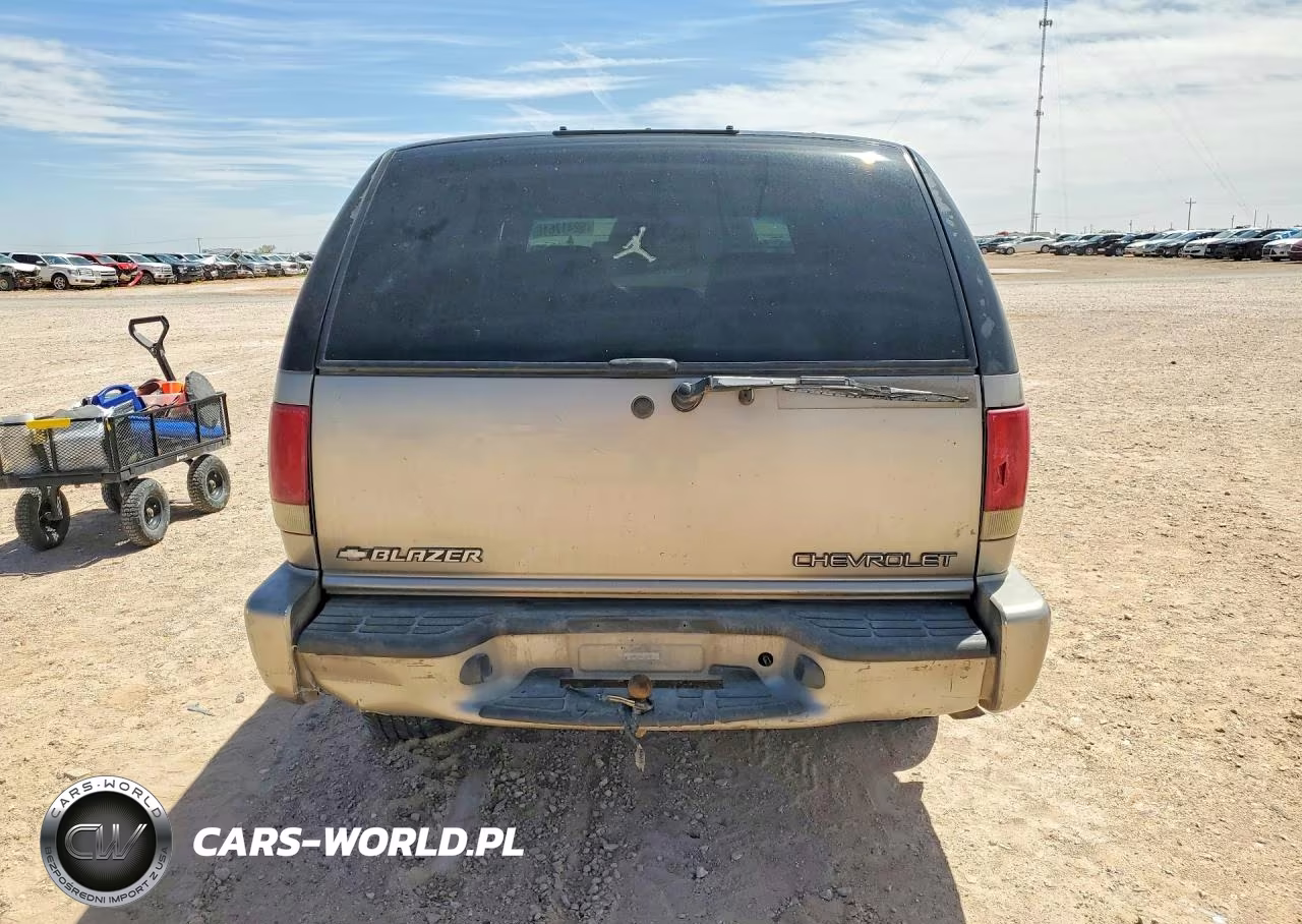 2000 Chevrolet Blazer VIN:1GNCS13W4YK165103 - 6