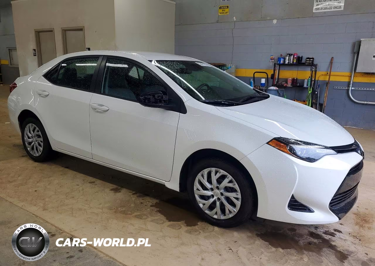 2019 Toyota Corolla Le VIN:5YFBURHE7KP935087 - 4