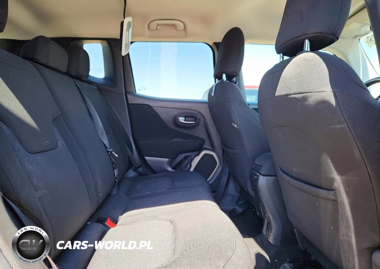 2016 Jeep Renegade Latitude VIN:ZACCJABT4GPD50145 - 10