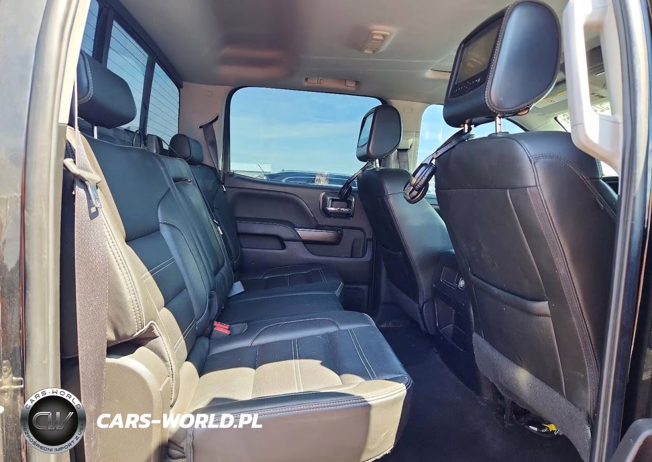 2018 GMC Sierra K2500 Denali VIN:1GT12UEY9JF154810 - 10