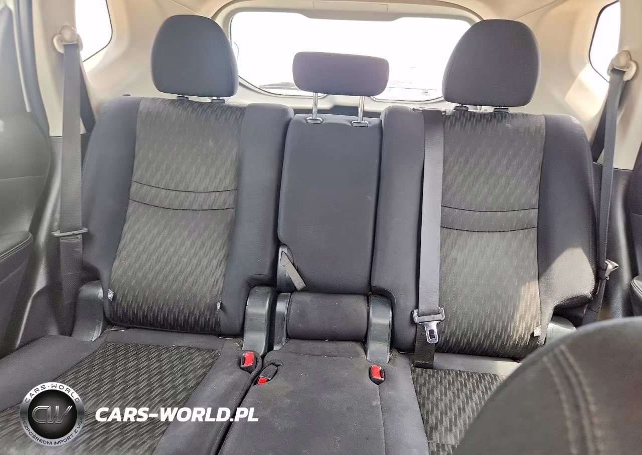 2020 Nissan Rogue S VIN:5N1AT2MT7LC816276 - 10