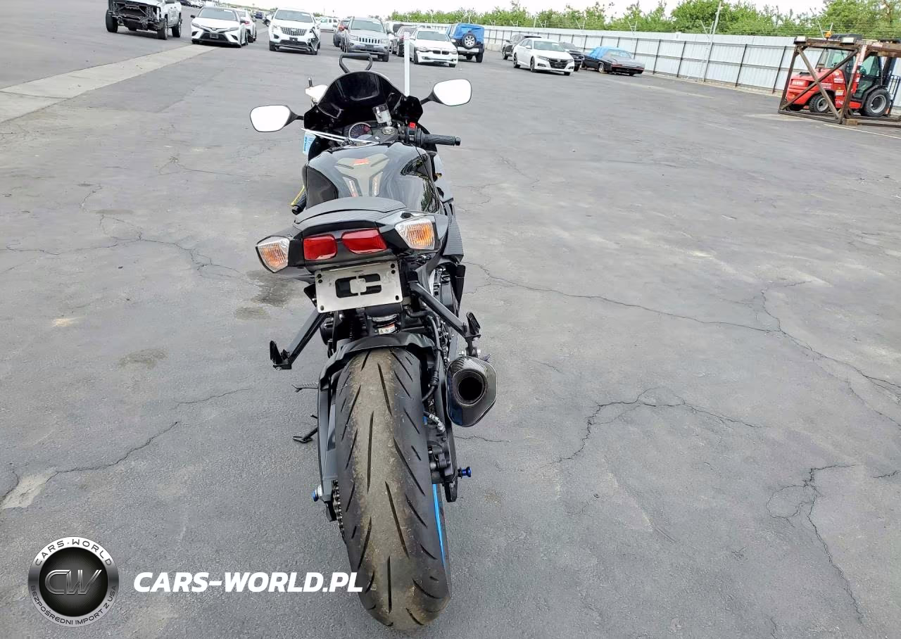 2018 Suzuki Gsx-R750 VIN:JS1GR7MA7J2101388 - 4