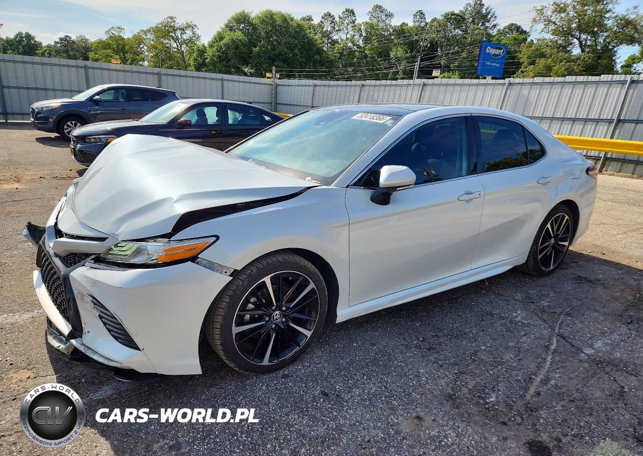 2020 Toyota Camry Xse – zdjęcie 1 z 12
