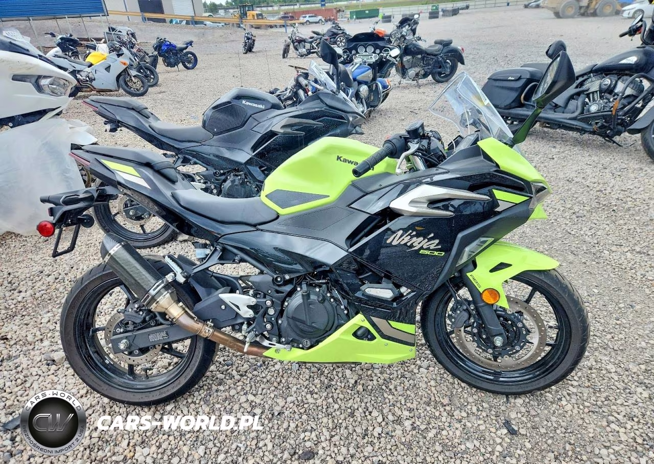 2026 Kawasaki Ex500 – zdjęcie 1 z 9