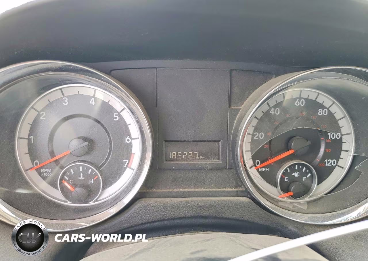 2016 Dodge Grand Caravan Sxt VIN:2C4RDGCG7GR351498 - 9
