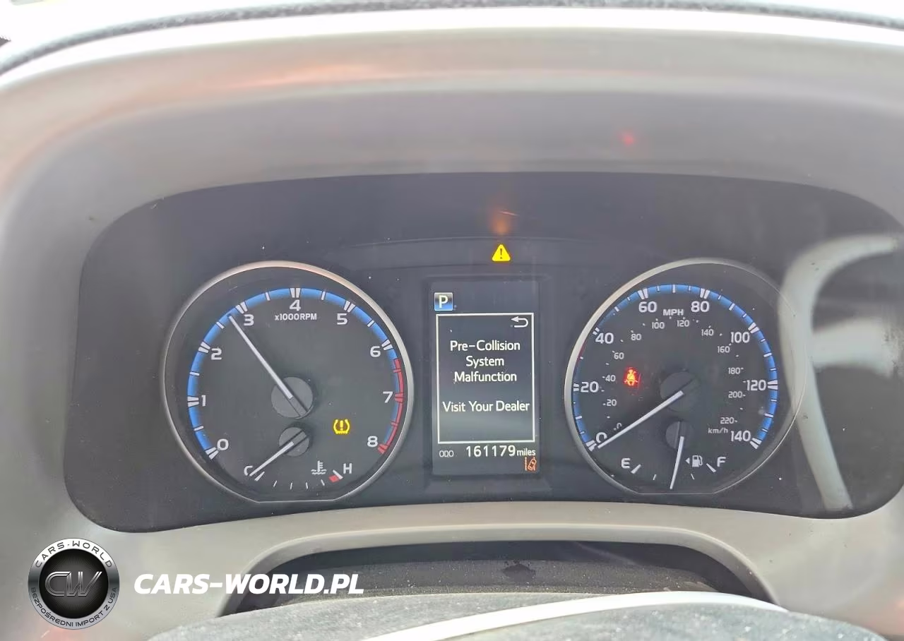 2018 Toyota Rav4 Le VIN:2T3BFREV7JW793195 - 9