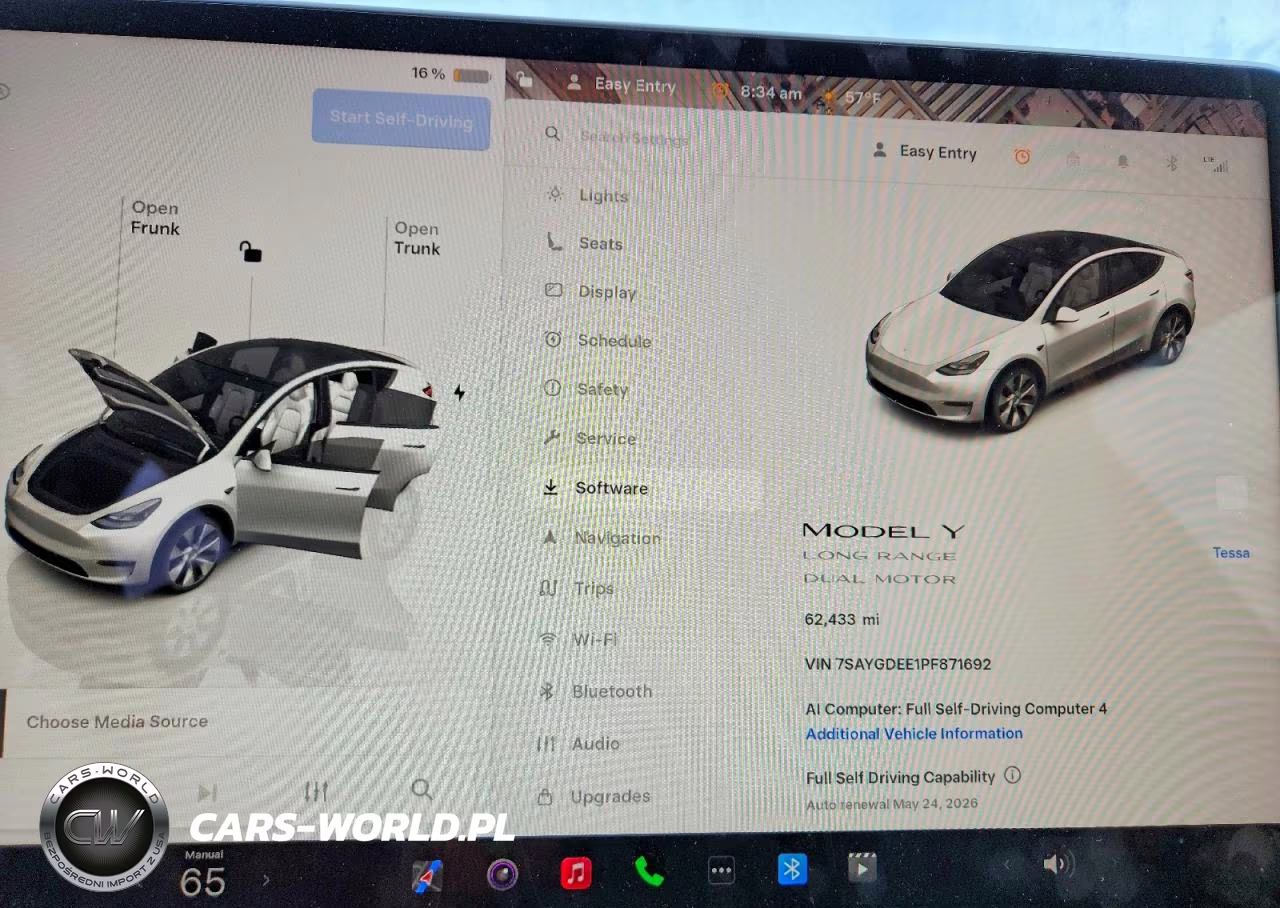 2023 Tesla Model Y VIN:7SAYGDEE1PF871692 - 9