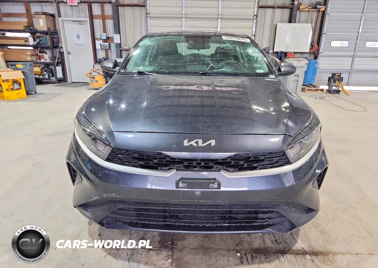 2023 Kia Forte Lxs VIN:3KPF24AD4PE601555 - 5